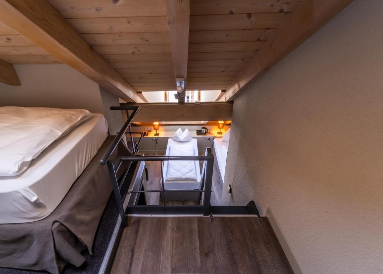 The Guesthouse By The Hey Hotel Interlaken Exterior photo